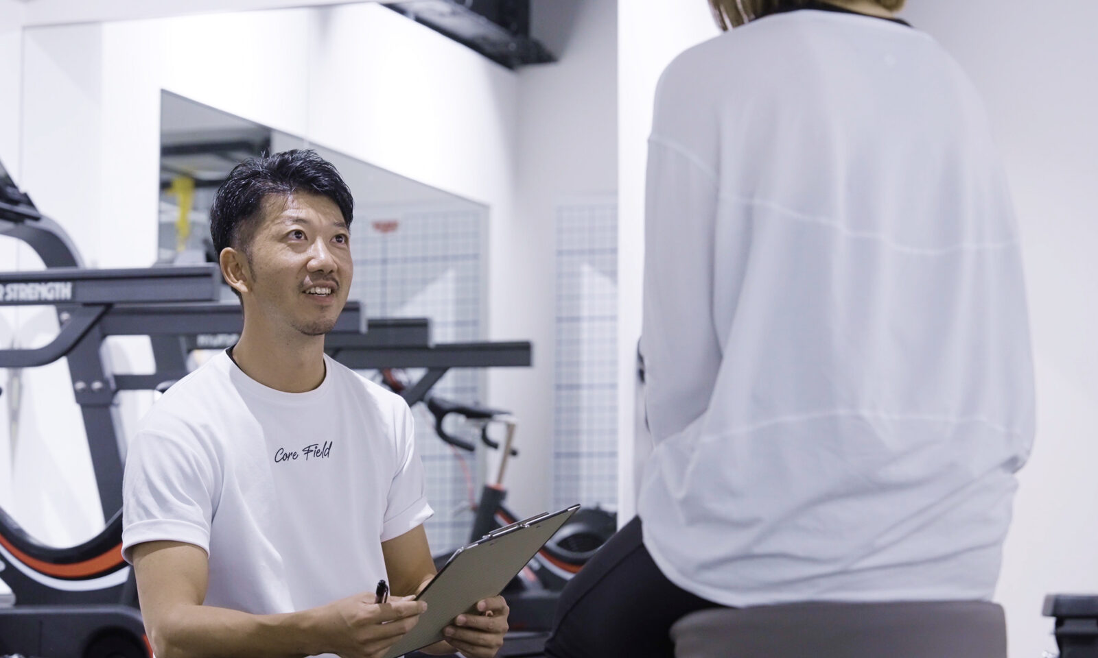 評価結果をもとに、その人の今の課題に優先順位をつけてプログラムを設計する