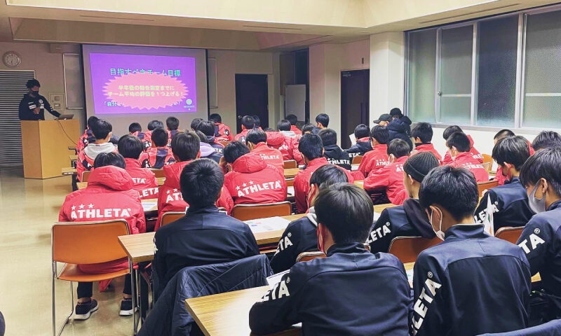 チーム向けの座学セミナーの様子